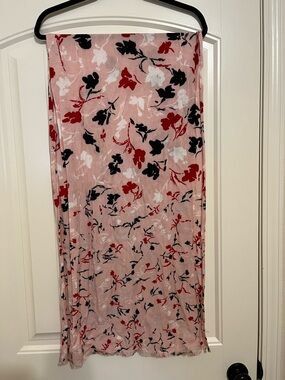 White House Black Market Scarf